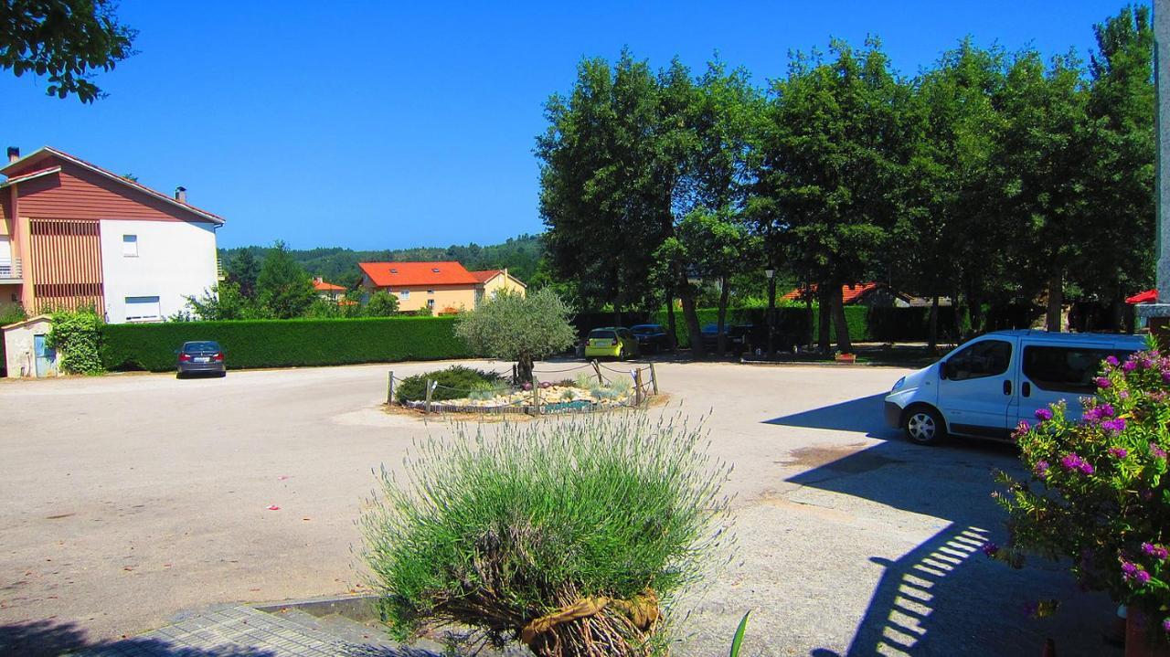 Hotel Os Caracoles Pereiro de Aguiar